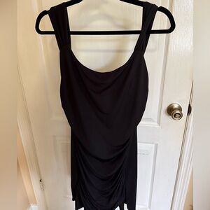 Elegant Black Sleeveless Dress w/Open Back